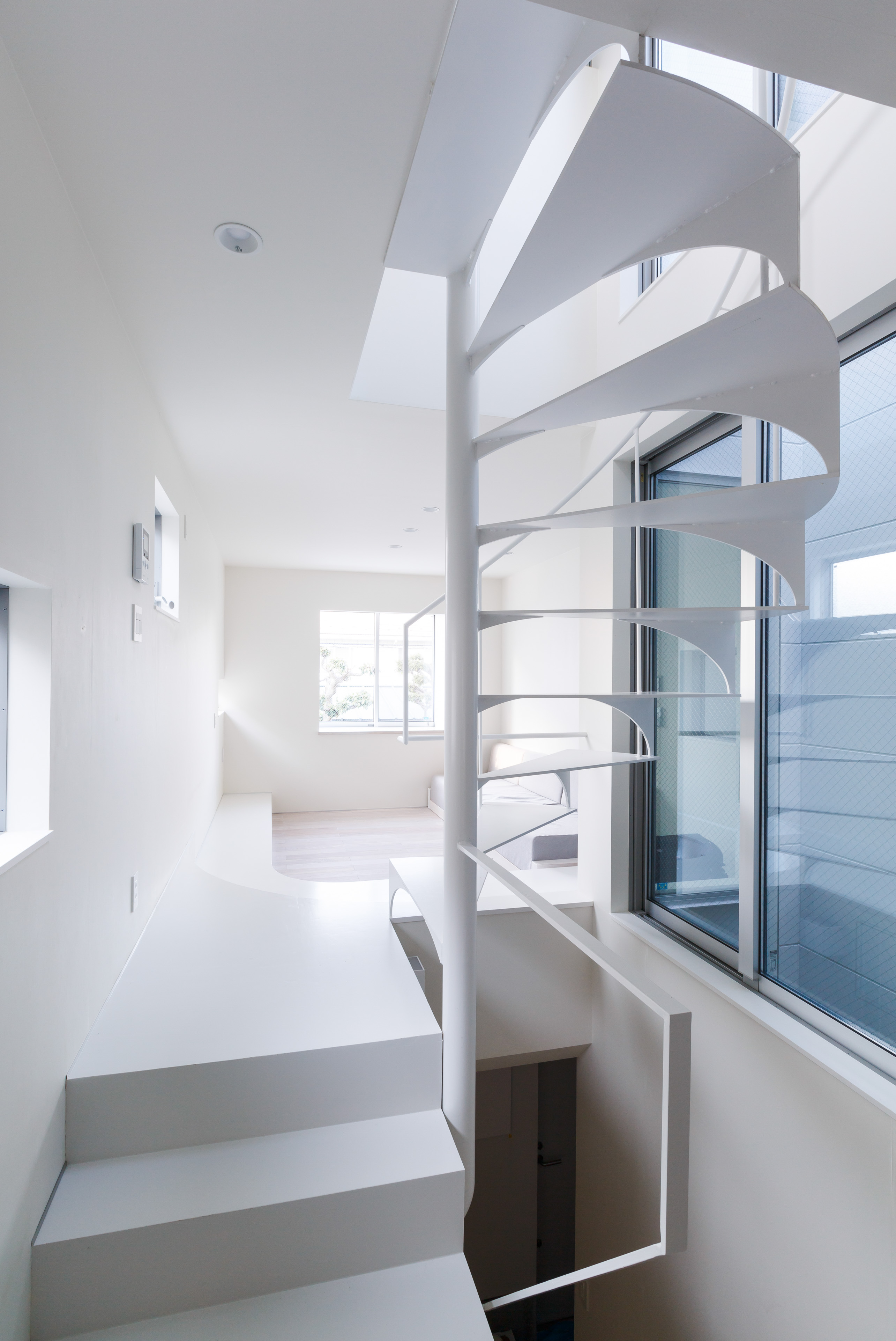 Contents Header Image